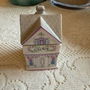 Lenox Spice Village Porcelain House Clove
